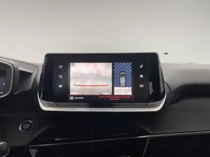 Photo 57 Peugeot 208  PureTech 100 S&S EAT8