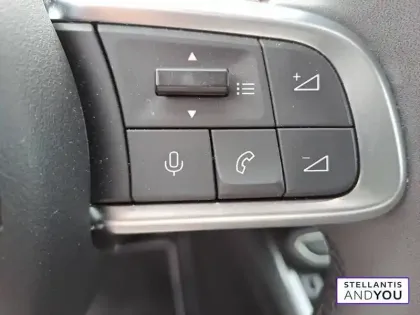 Photo 17 Fiat 600 e 54 kWh 156 ch