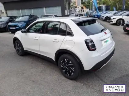 Photo 6 Fiat 600 e 54 kWh 156 ch