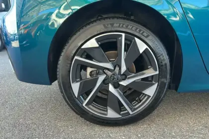 Photo 29 Peugeot 308 Gén. III Ph1 Allure 5