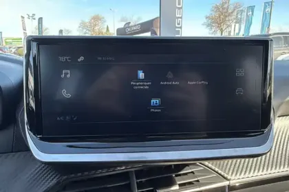 Photo 17 Peugeot 208  Hybrid 110 ch e-DCS6