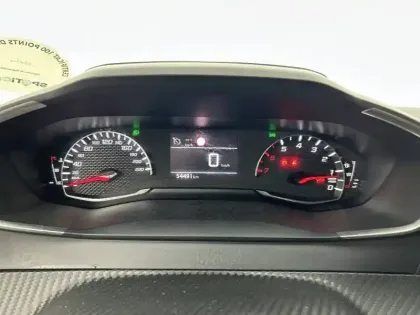 Photo 9 Peugeot 208  PureTech 75 S&S BVM5