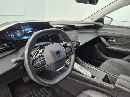 Photo 26 Peugeot 308 Gén. III Ph1 Allure Pack 5