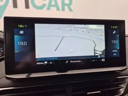 Photo 90 Peugeot 3008  Hybrid 225 e-EAT8