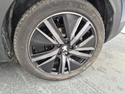 Photo 54 Peugeot 3008  Hybrid 225 e-EAT8