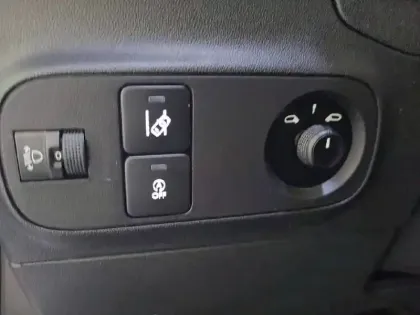 Photo 106 Citroën C3  PureTech 82
