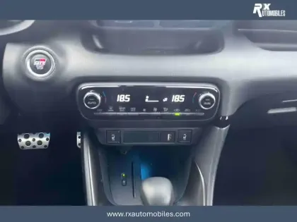 Photo 37 Toyota Yaris  Hybride 116h