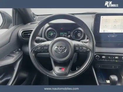 Photo 34 Toyota Yaris  Hybride 116h