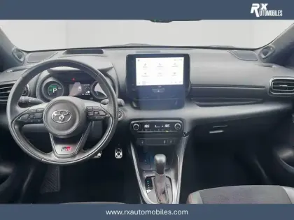 Photo 43 Toyota Yaris  Hybride 116h