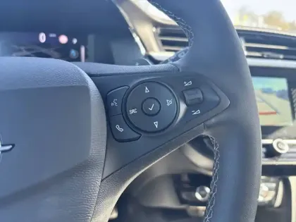 Photo 18 Opel Corsa  1.2 Turbo Hybrid 136 ch e-DCT6