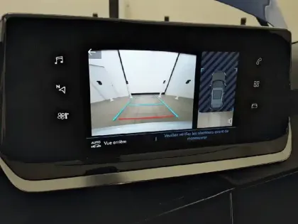 Photo 18 Peugeot 2008 Gén. II Ph1 NG Style 5