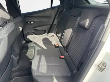 Photo 11 Peugeot 2008  PureTech 130 S&S EAT8