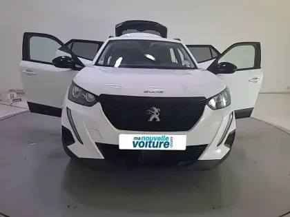 Photo 41 Peugeot 2008  PureTech 130 S&S EAT8