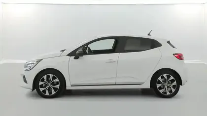 Photo 51 Renault Clio  E-Tech full hybrid 145