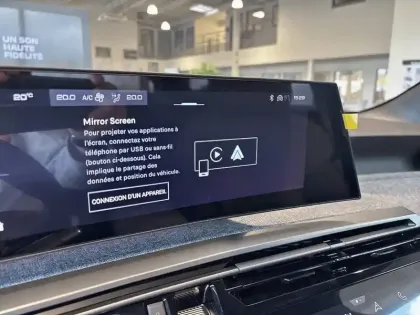 Photo 20 Peugeot 5008  Hybrid 145 e-DCS6