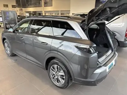 Photo 6 Peugeot 5008  Hybrid 145 e-DCS6