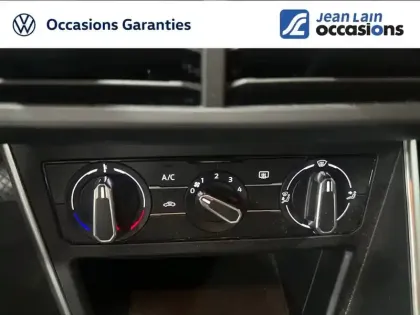 Photo 16 Volkswagen Polo  1.0 TSI 95 S&S DSG7