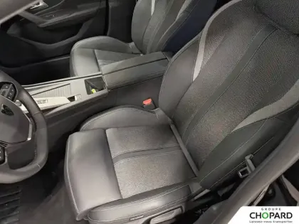 Photo 13 Peugeot 308  Hybrid 136 e-DCS6