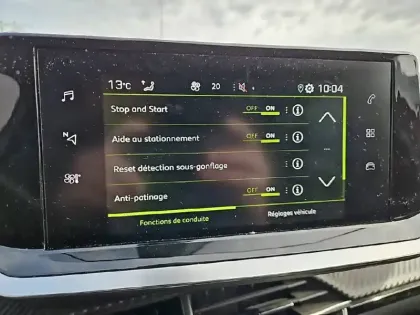 Photo 14 Peugeot 2008  PureTech 130 S&S BVM6