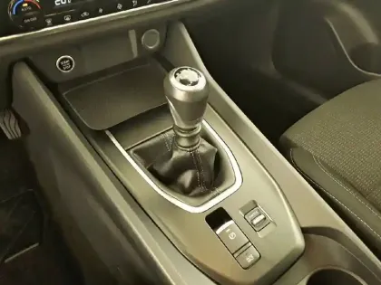 Photo 35 Nissan Qashqai  Mild Hybrid 140 ch