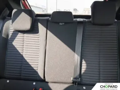 Photo 18 Peugeot 208  PureTech 100 S&S BVM6