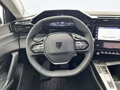 Photo 8 Peugeot 308  SW Hybrid 145 e-DCS6