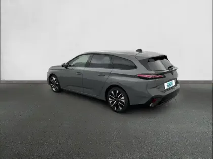 Photo 6 Peugeot 308  SW Hybrid 145 e-DCS6