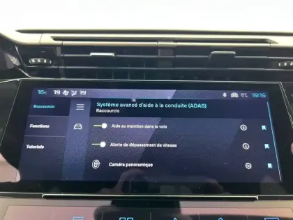 Photo 25 Peugeot 308  SW Hybrid 145 e-DCS6