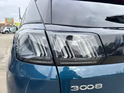 Photo 16 Peugeot 3008  BlueHDi 130ch S&S EAT8