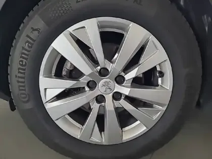 Photo 33 Peugeot 3008  BlueHDi 130ch S&S EAT8