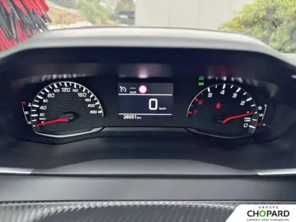 Photo 20 Peugeot 208  PureTech 100 S&S BVM6