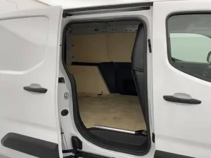 Photo 14 Peugeot Partner  FOURGON M 650 KG BLUEHDI 100 S&S BVM6