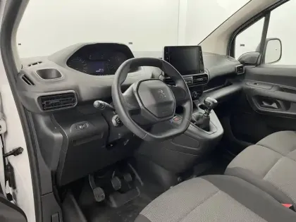 Photo 28 Peugeot Partner  FOURGON M 650 KG BLUEHDI 100 S&S BVM6