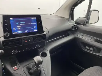 Photo 24 Peugeot Partner  FOURGON M 650 KG BLUEHDI 100 S&S BVM6