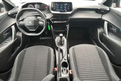 Photo 35 Peugeot 2008  PureTech 130 S&S BVM6