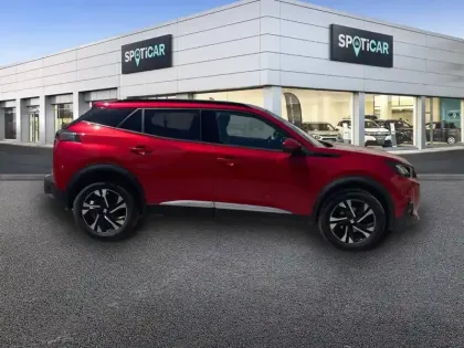 Photo 16 Peugeot 2008  PureTech 130 S&S BVM6
