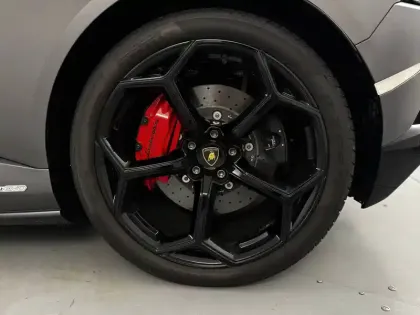 Photo 10 Lamborghini Huracan  Evo 5.2 V10 640 4WD LDF7