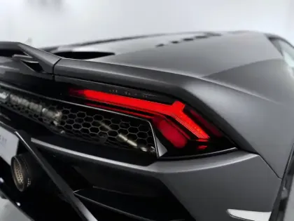 Photo 5 Lamborghini Huracan  Evo 5.2 V10 640 4WD LDF7