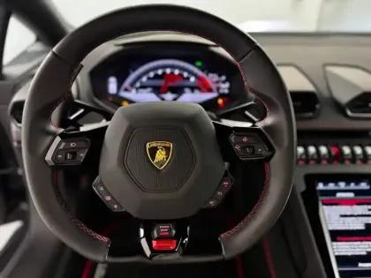 Photo 17 Lamborghini Huracan  Evo 5.2 V10 640 4WD LDF7