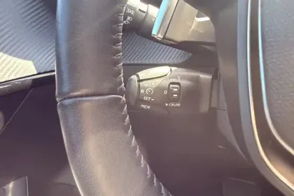 Photo 25 Peugeot 208 Gén. II Ph2 Allure 5