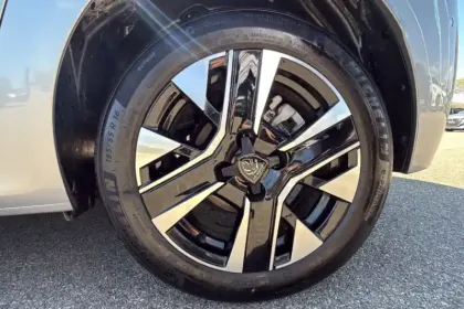 Photo 12 Peugeot 208 Gén. II Ph2 Allure 5