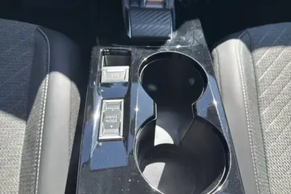 Photo 20 Peugeot 208 Gén. II Ph2 Allure 5