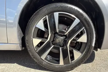 Photo 14 Peugeot 208 Gén. II Ph2 Allure 5