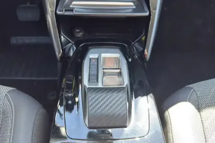 Photo 19 Peugeot 208 Gén. II Ph2 Allure 5