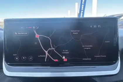 Photo 15 Peugeot 208  100 S&S BVM6