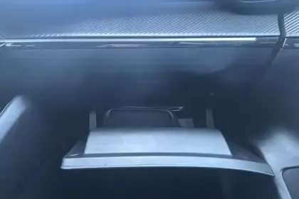 Photo 46 Peugeot 208 Gén. II Ph2 Style 5