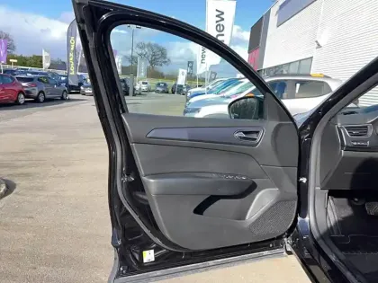 Photo 10 Renault Arkana  E-Tech hybride 145 - 22