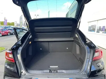 Photo 17 Renault Arkana  E-Tech hybride 145 - 22