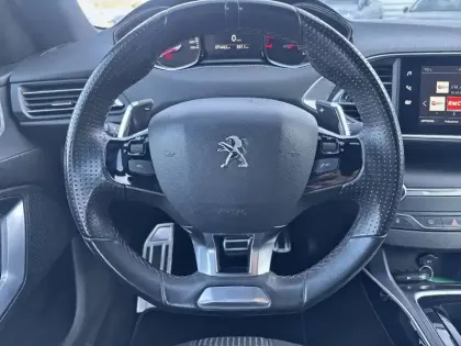 Photo 8 Peugeot 308  BlueHDi 130ch S&S EAT8