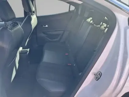 Photo 11 Opel Mokka  Electrique 136 ch & Batterie 50 kWh